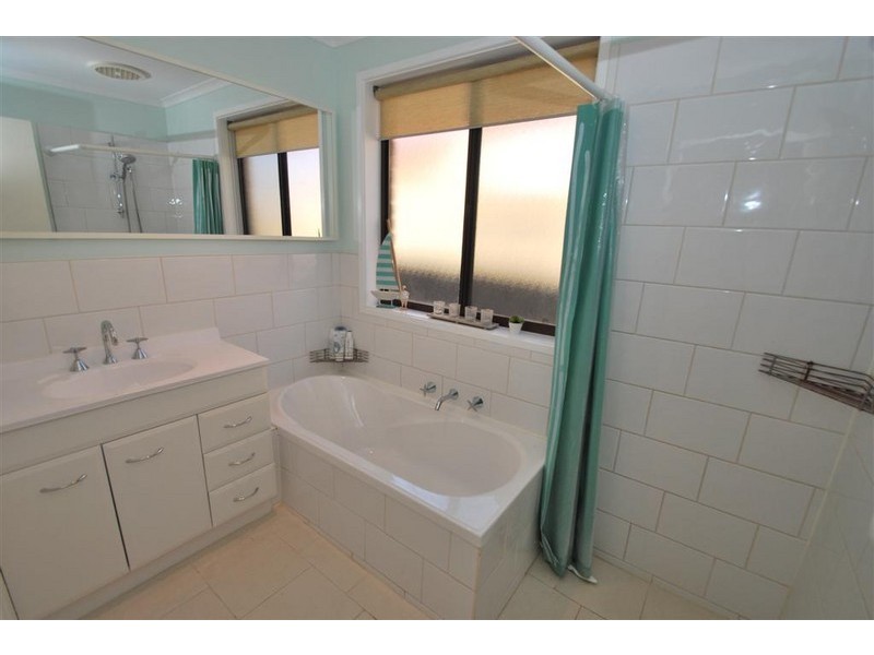 22 Jagger Crescent, Woodcroft SA 5162