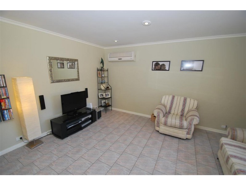 22 Jagger Crescent, Woodcroft SA 5162