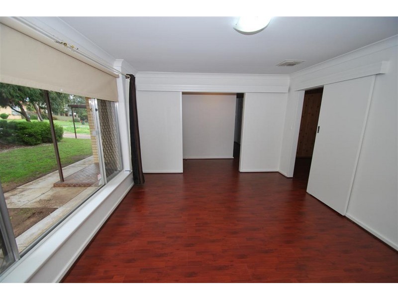 13 Pinchbeck St, Morphett Vale SA 5162