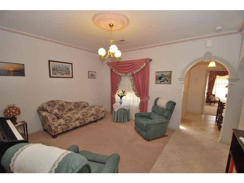 20 Mildara Close, Woodcroft SA 5162