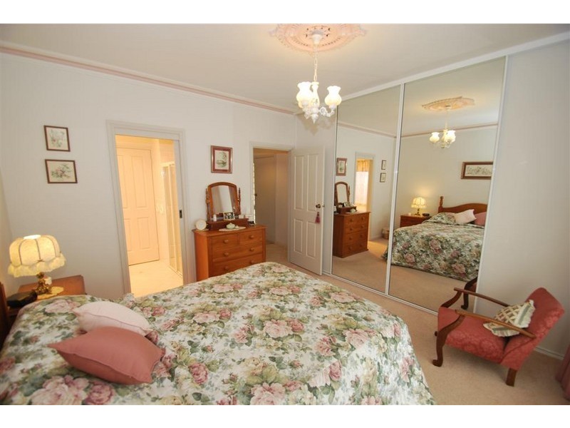 20 Mildara Close, Woodcroft SA 5162