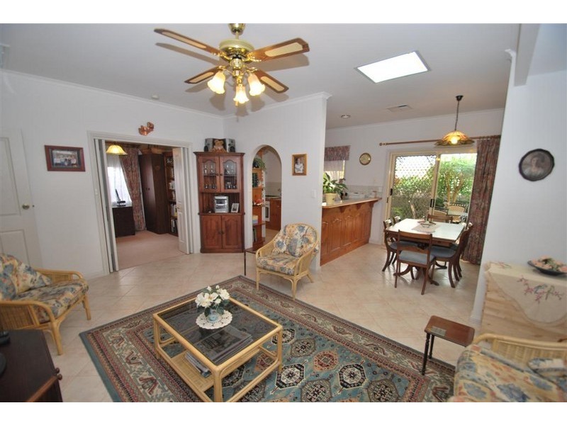 20 Mildara Close, Woodcroft SA 5162