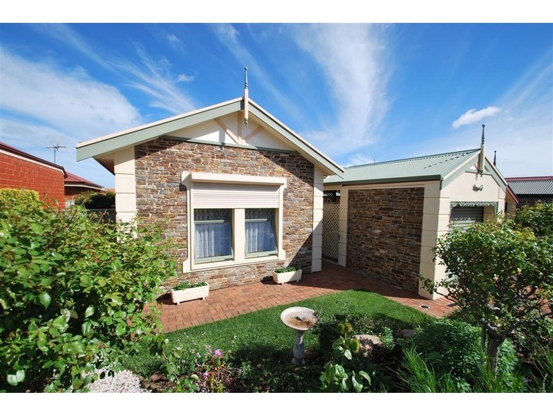 20 Mildara Close, Woodcroft SA 5162