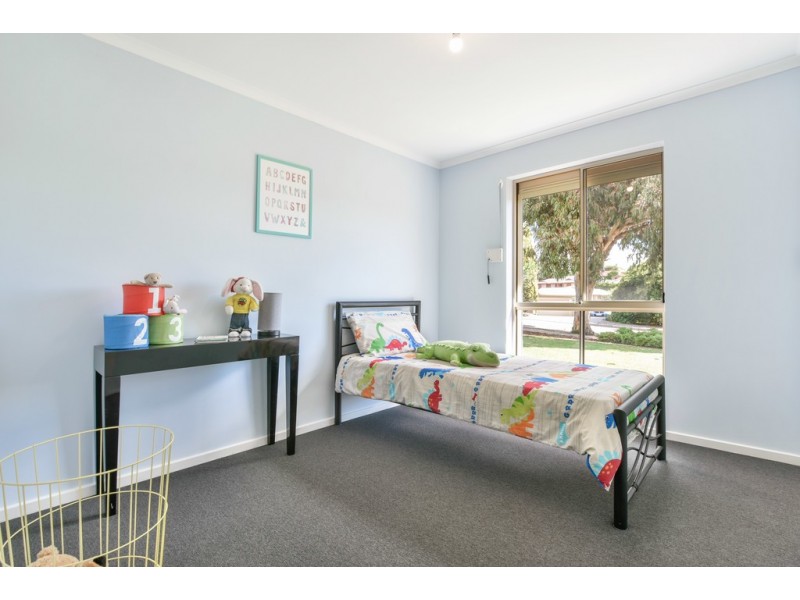 25 Macdonald Road, Christie Downs SA 5164