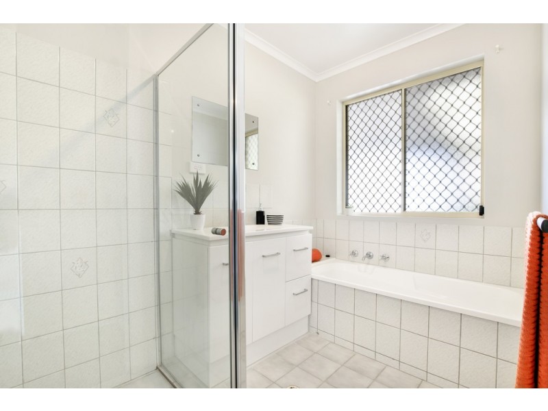 25 Macdonald Road, Christie Downs SA 5164