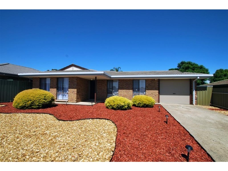 10 Sampson Crescent, Old Reynella SA 5161