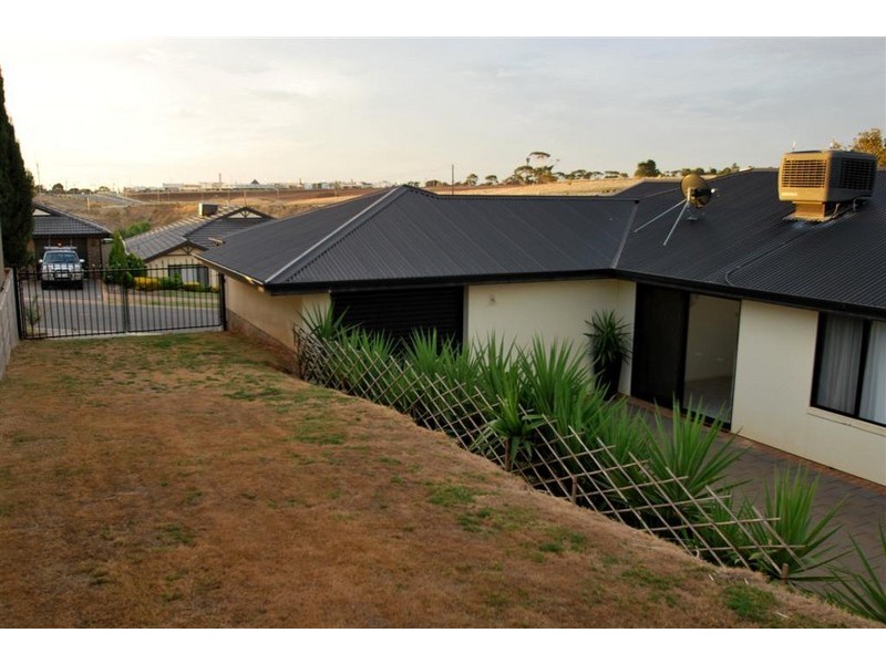 6 Enginehouse Drive, Sheidow Park SA 5158