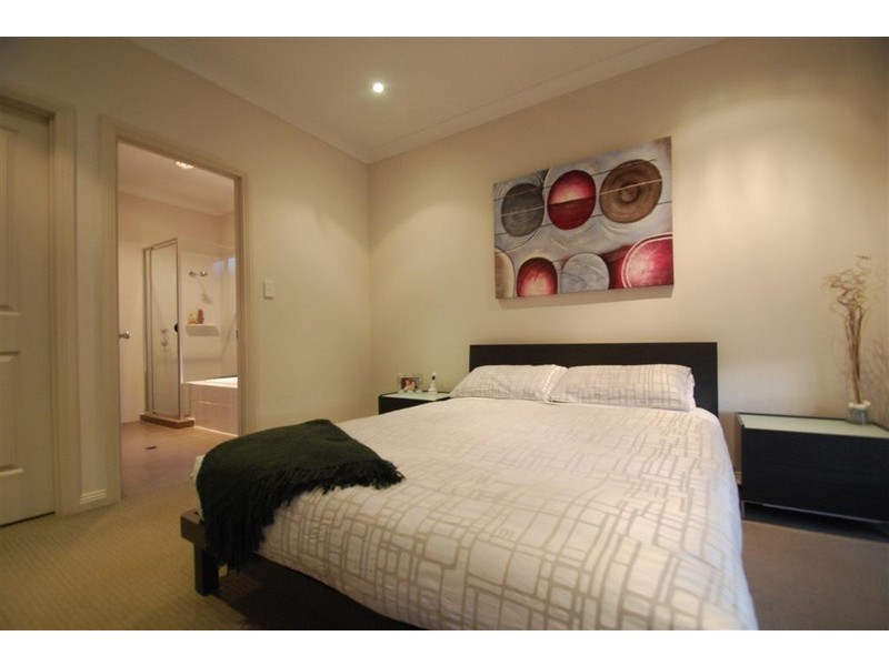 193 Reynell Road, Happy Valley SA 5159