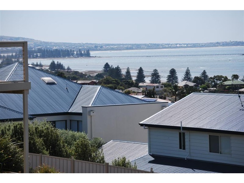 6 Southern Right Crescent, Encounter Bay SA 5211