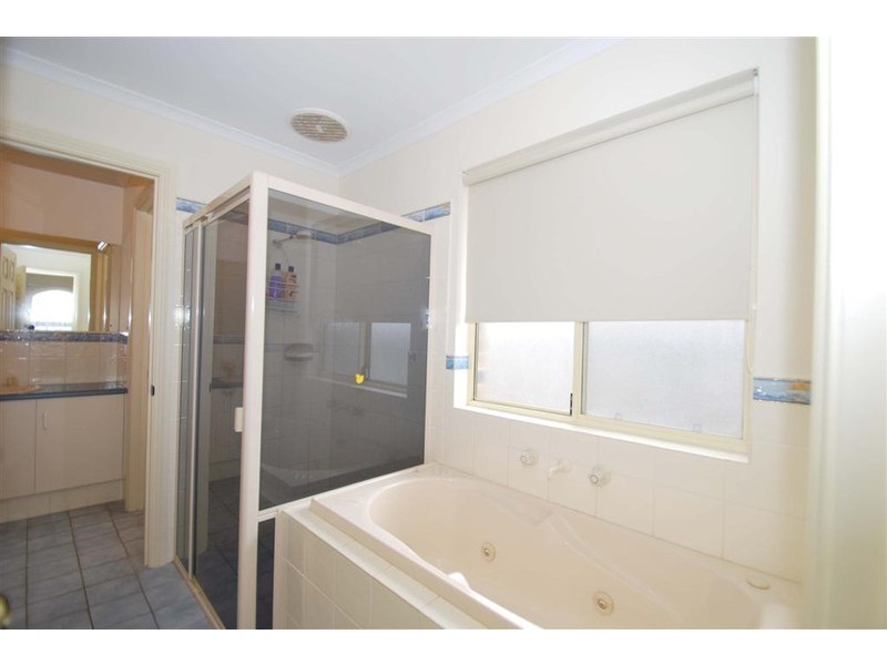 40 Holdfast Drive, Sheidow Park SA 5158
