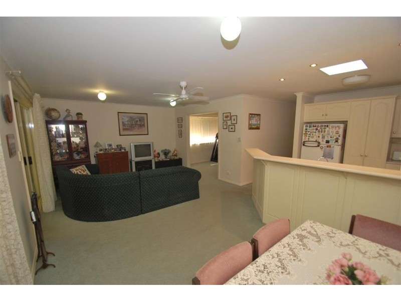 251 Pimpala Road, Woodcroft SA 5162