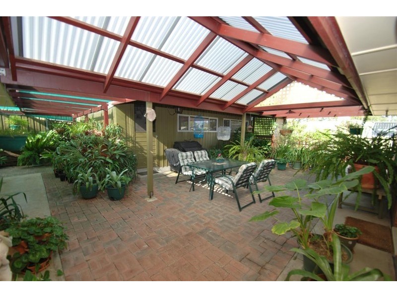 8 Woodcroft Drive, Morphett Vale SA 5162