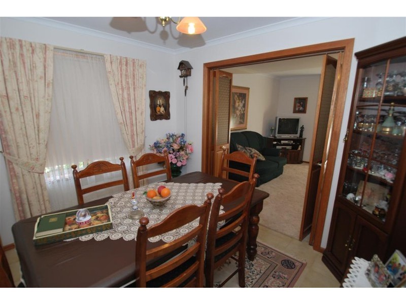 8 Woodcroft Drive, Morphett Vale SA 5162