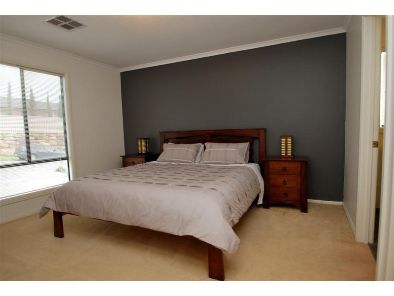 11 Enginehouse Drive, Sheidow Park SA 5158