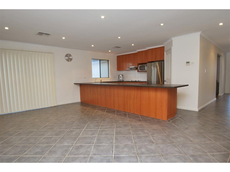 11 Enginehouse Drive, Sheidow Park SA 5158