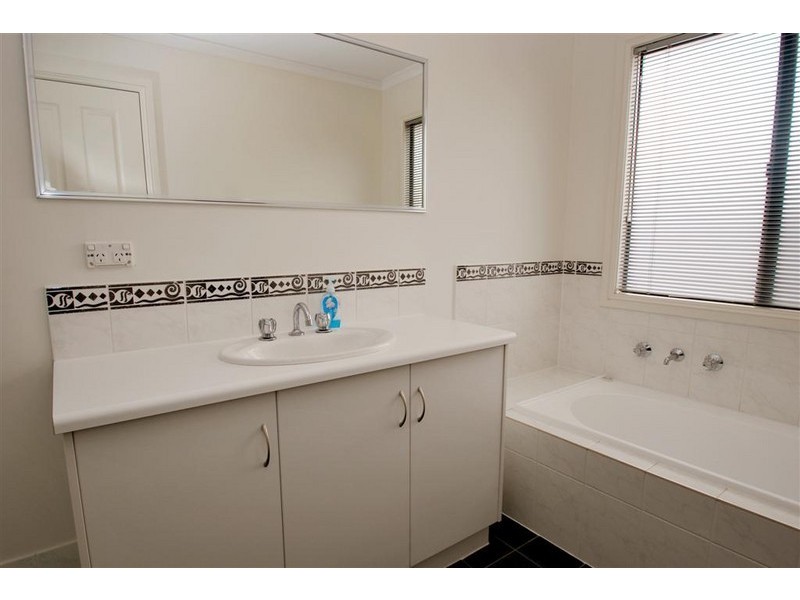 11 Enginehouse Drive, Sheidow Park SA 5158