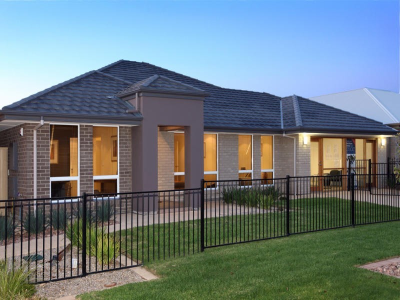 16 Flag Street, Seaford Meadows SA 5169