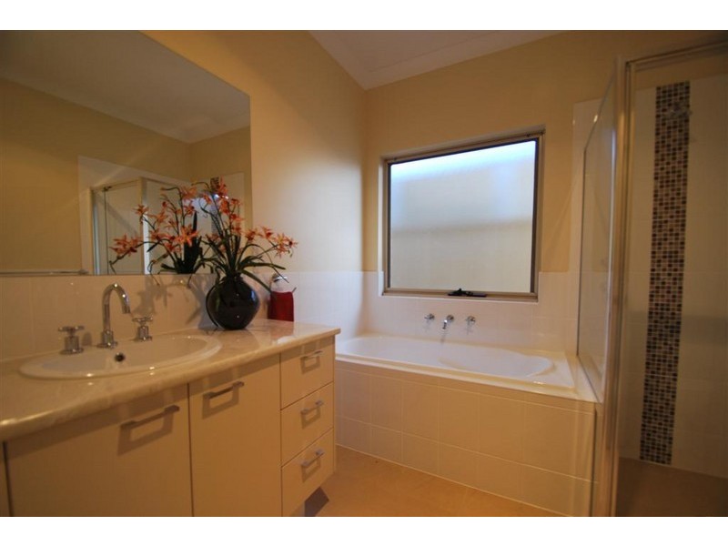 18  Flag Street, Seaford Meadows SA 5169