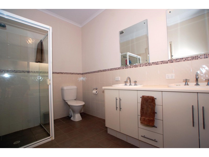 24 Navigator Avenue, Sheidow Park SA 5158