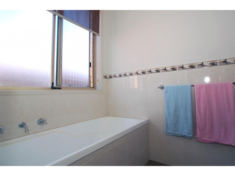 24 Navigator Avenue, Sheidow Park SA 5158