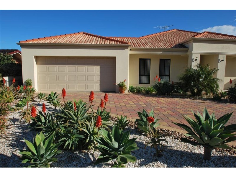 1-1 Fireball Ave, Hallett Cove SA 5158