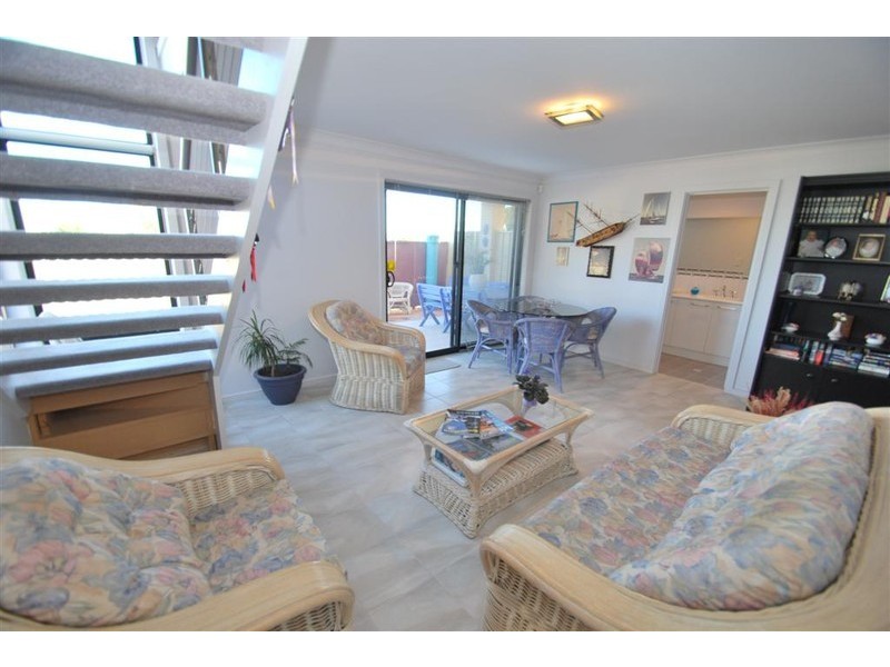 1-1 Fireball Ave, Hallett Cove SA 5158