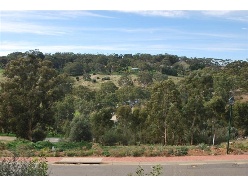 23 Scenic Crescent, Chandlers Hill SA 5159