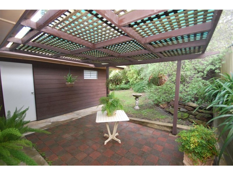 15 Rubin Crescent, Happy Valley SA 5159