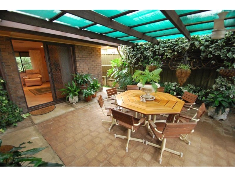 15 Rubin Crescent, Happy Valley SA 5159