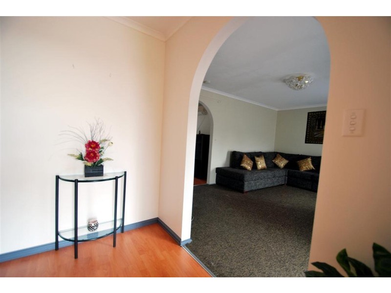 10 Sampson Crescent, Old Reynella SA 5161
