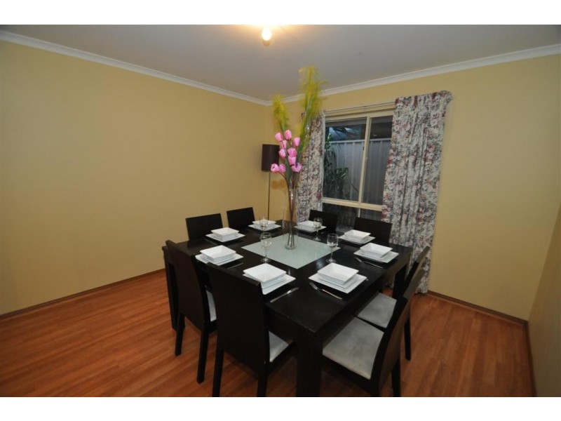 24 Pegasus Drive, Woodcroft SA 5162
