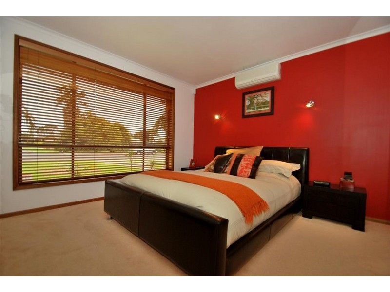 11 Belvidere Street, Happy Valley SA 5159