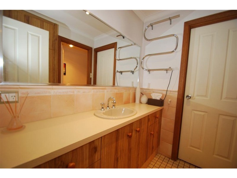 11 Belvidere Street, Happy Valley SA 5159