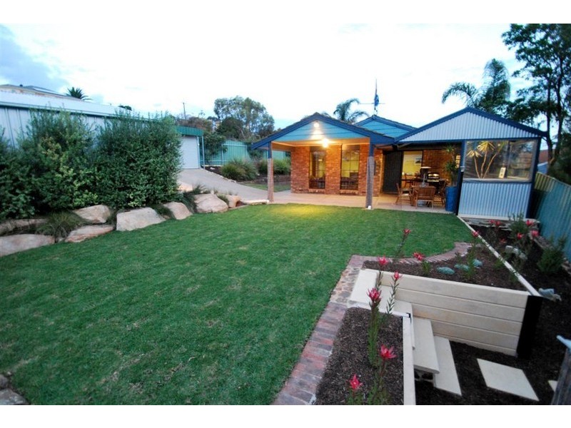 12 Narang Street, Hallett Cove SA 5158