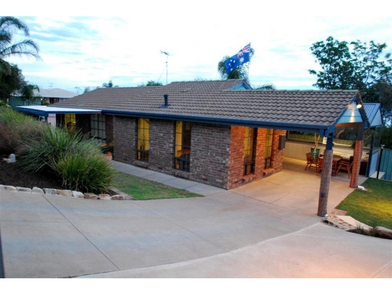 12 Narang Street, Hallett Cove SA 5158