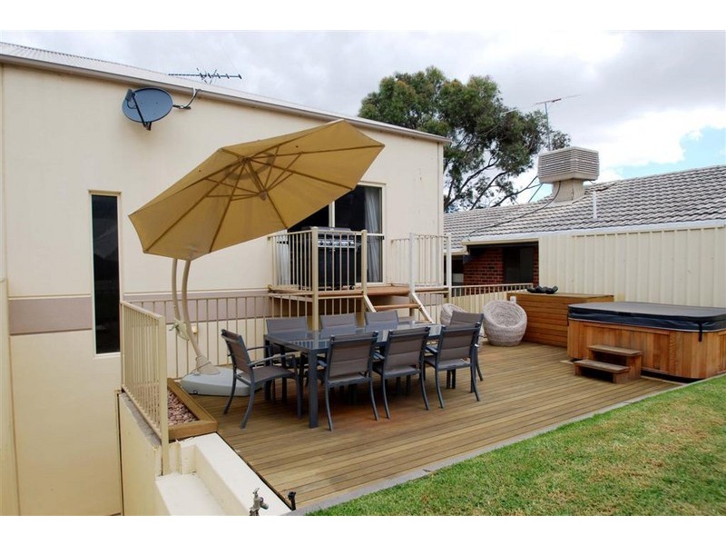 59a Kenihans Road, Happy Valley SA 5159