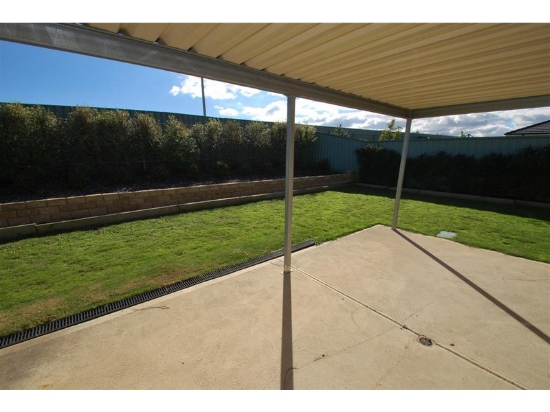 35 Brooklyn Cct, Hallett Cove SA 5158