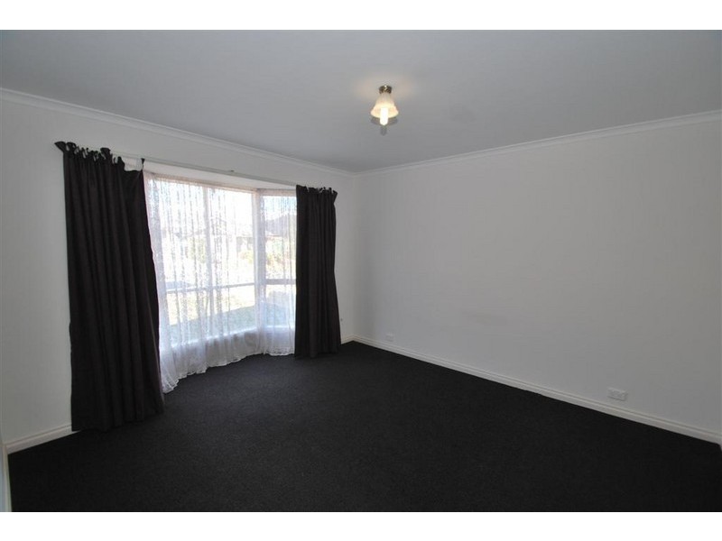 35 Brooklyn Cct, Hallett Cove SA 5158