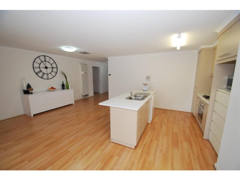 80 Elizabeth Crescent, Hallett Cove SA 5158
