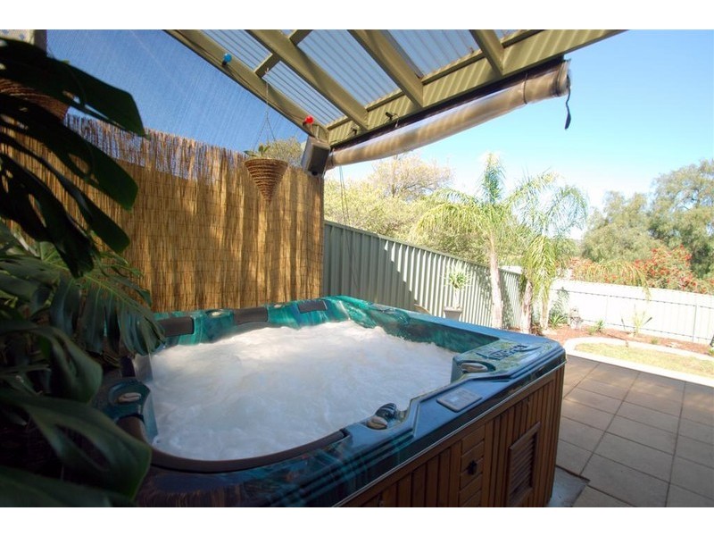 8 Mellors Avenue, O’halloran Hill SA 5158