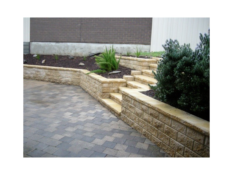 29 Education Road, Happy Valley SA 5159