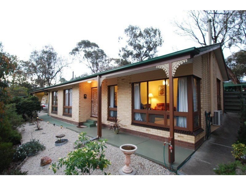 10 Rosa Court, Happy Valley SA 5159