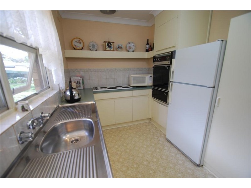 10 Rosa Court, Happy Valley SA 5159