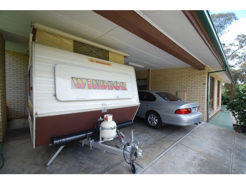 10 Rosa Court, Happy Valley SA 5159