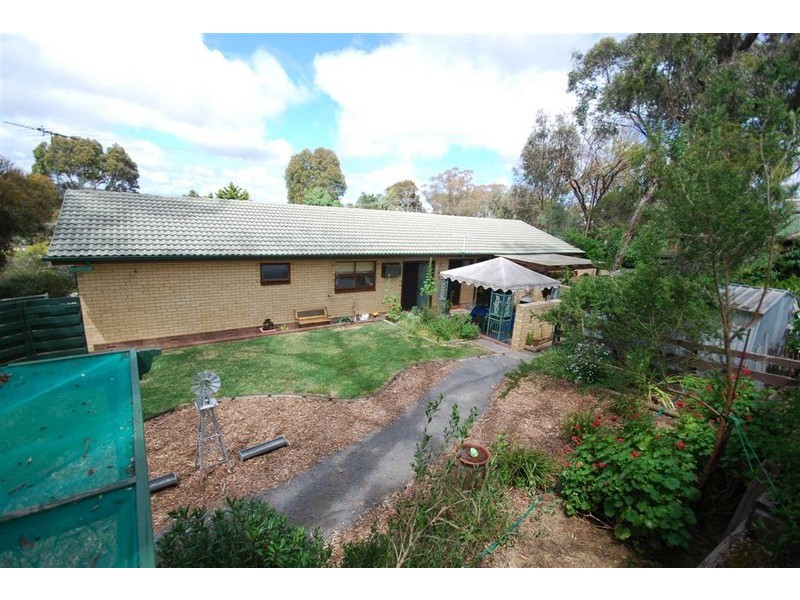 10 Rosa Court, Happy Valley SA 5159