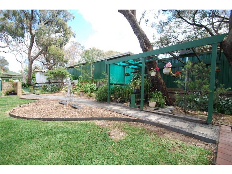 10 Rosa Court, Happy Valley SA 5159