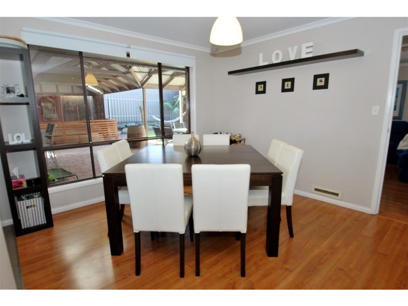 4 Hughes Court, Trott Park SA 5158