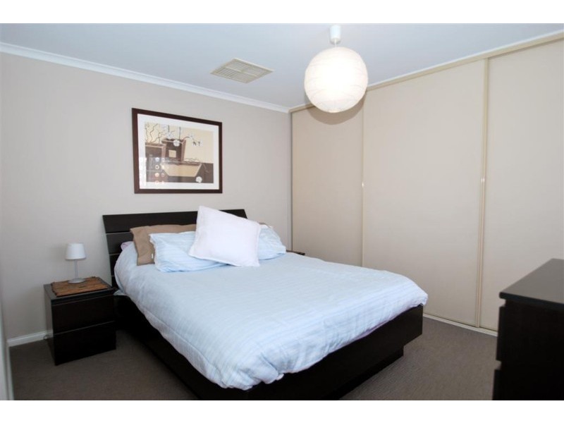 4 Hughes Court, Trott Park SA 5158