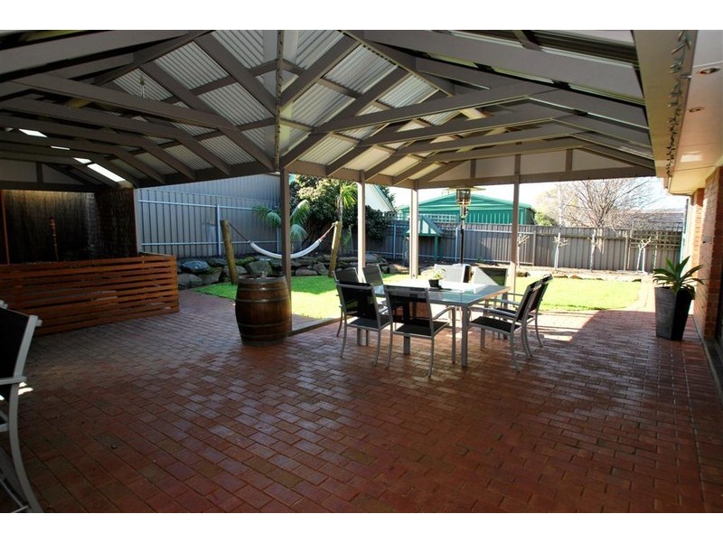 4 Hughes Court, Trott Park SA 5158