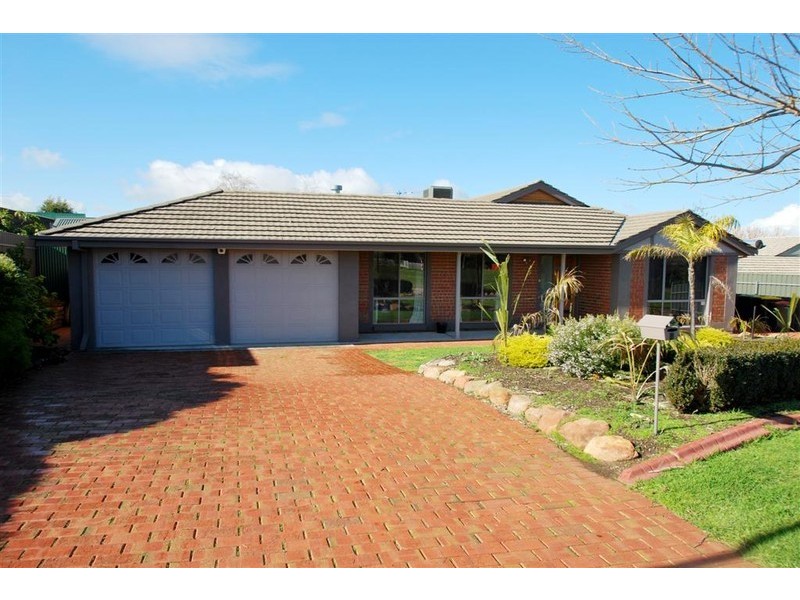 4 Hughes Court, Trott Park SA 5158